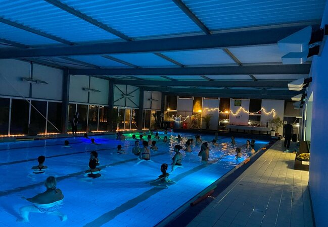 PISCINE AQUASUD 77 Planning et Tarifs Petit bassin 4 couloirs Sauna/Hamam Fosse à plongeons